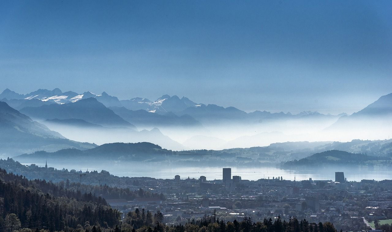 In-Country Migration of Young People – a Contrast between Georgia and Switzerland